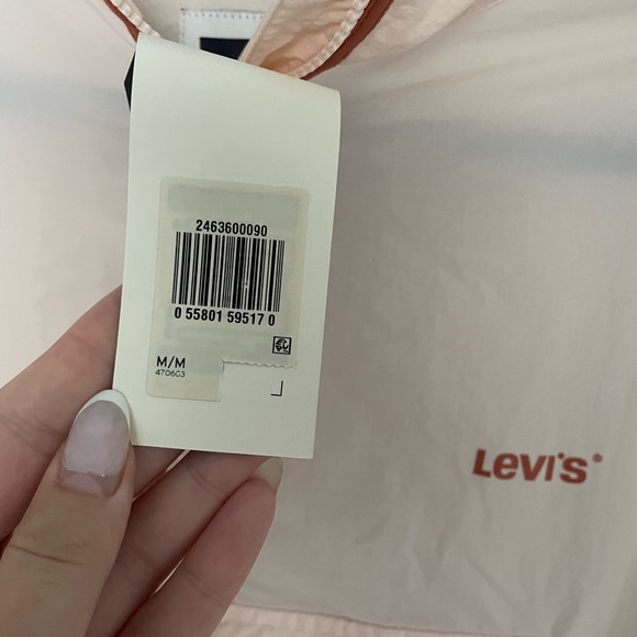NWT Levi’s Nora Windbreaker - Picture 4 of 6